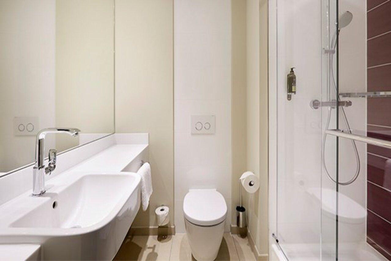 Premier Inn Duesseldorf City Friedrichstadt Dış mekan fotoğraf