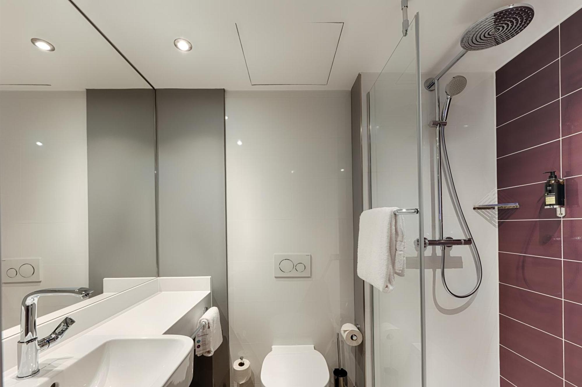 Premier Inn Duesseldorf City Friedrichstadt Dış mekan fotoğraf