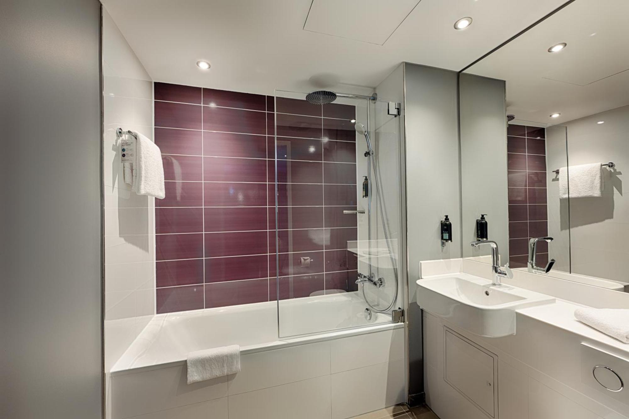 Premier Inn Duesseldorf City Friedrichstadt Dış mekan fotoğraf