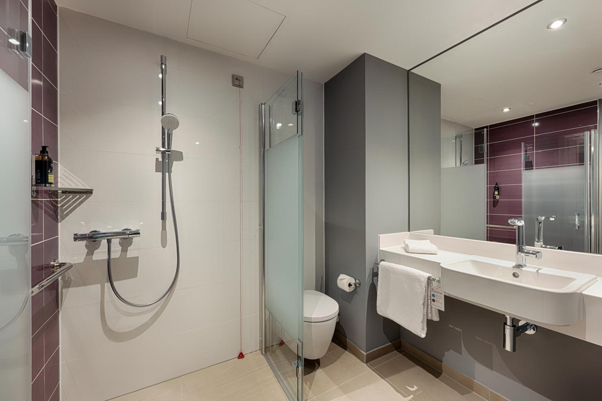 Premier Inn Duesseldorf City Friedrichstadt Dış mekan fotoğraf